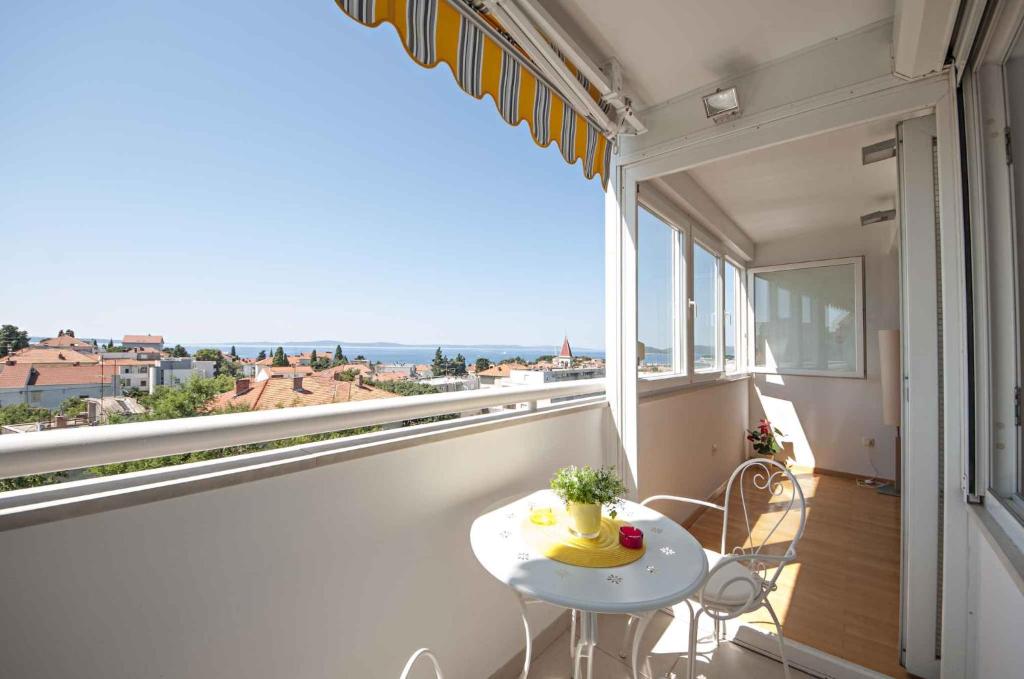 Apartamento Apartment in Split/Split Riviera 7303