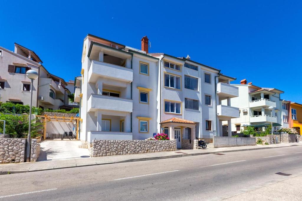 Apartamento Apartments with a parking space Mali Losinj (Losinj) - 8026