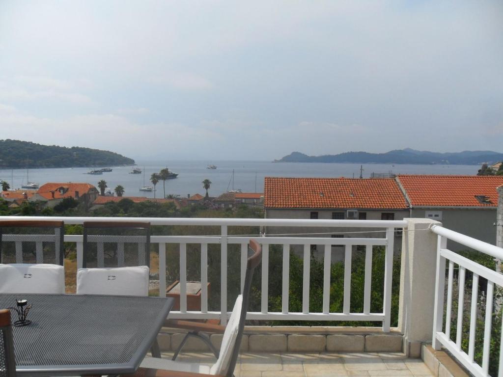Apartamento Attractive island apartment, private balcony with sea view over whole island