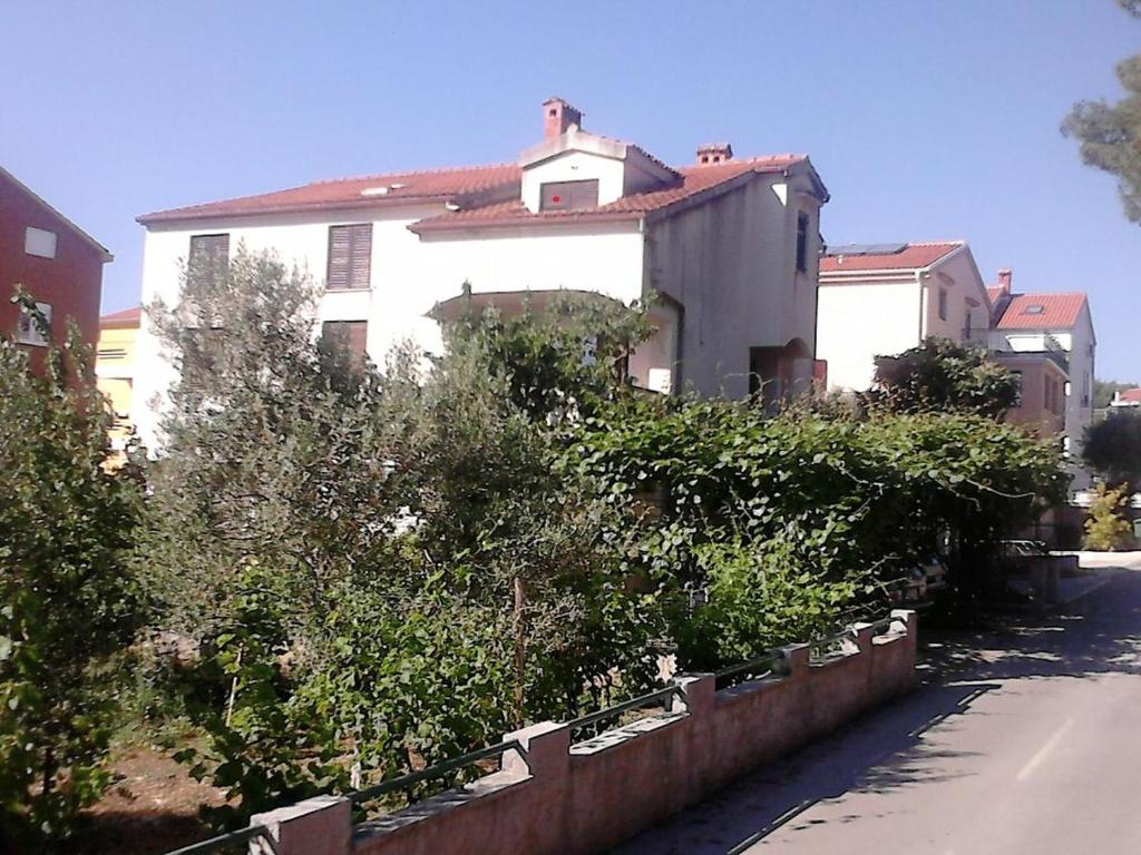 Apartamentos Apartments with a parking space Zadar - Diklo, Zadar - 13327