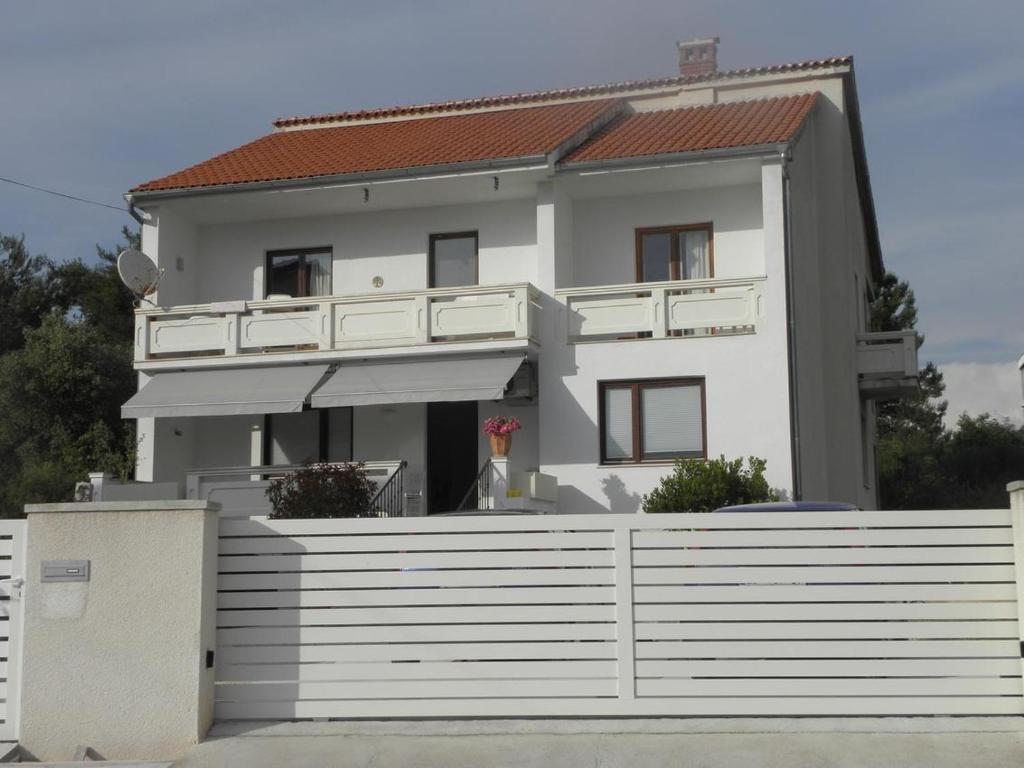 Apartamentos Apartments with a parking space Zadar - Diklo, Zadar - 13399