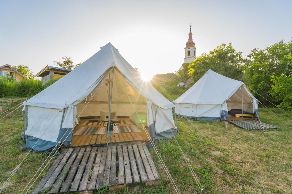 Tented camp Szellős Rét Nomád