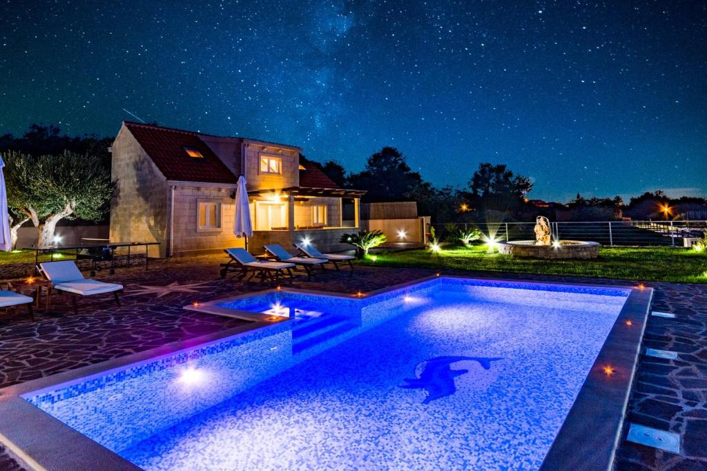 Casa o chalet Villa Ivan - open pool